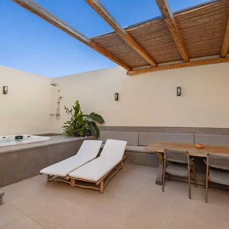 Melitia Traditional House Willa