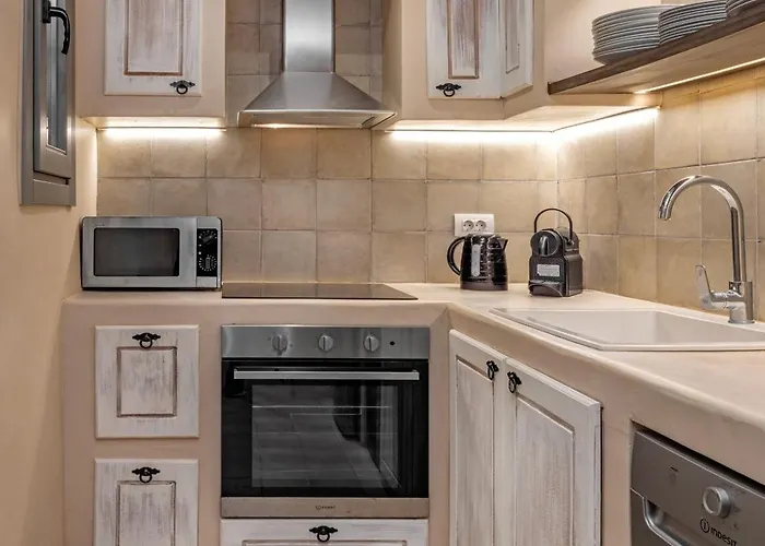 Melitia Traditional House *